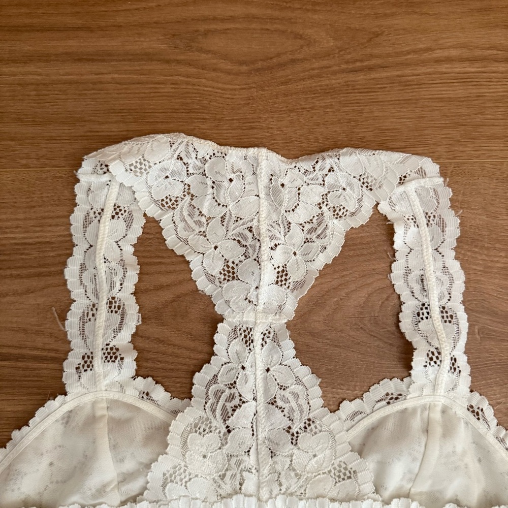 Lace Racerback Bralette - Picture 9 of 15